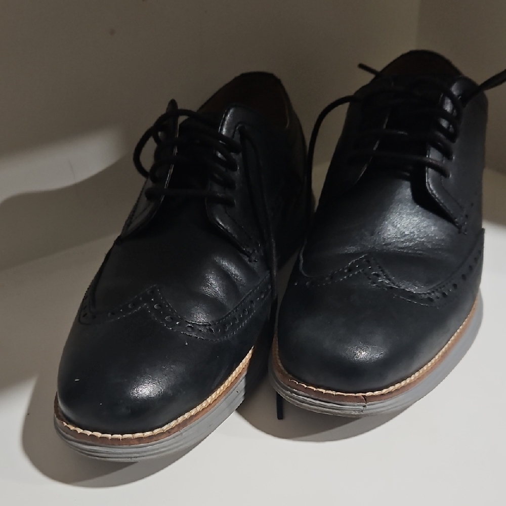 Cole Haan Black Leather Wingtip Derby Shoes with Tan Welt